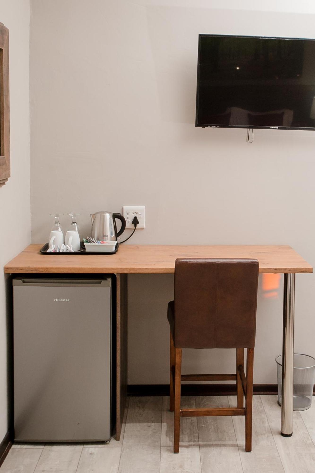 Vinique Guesthouse Mbombela Екстер'єр фото