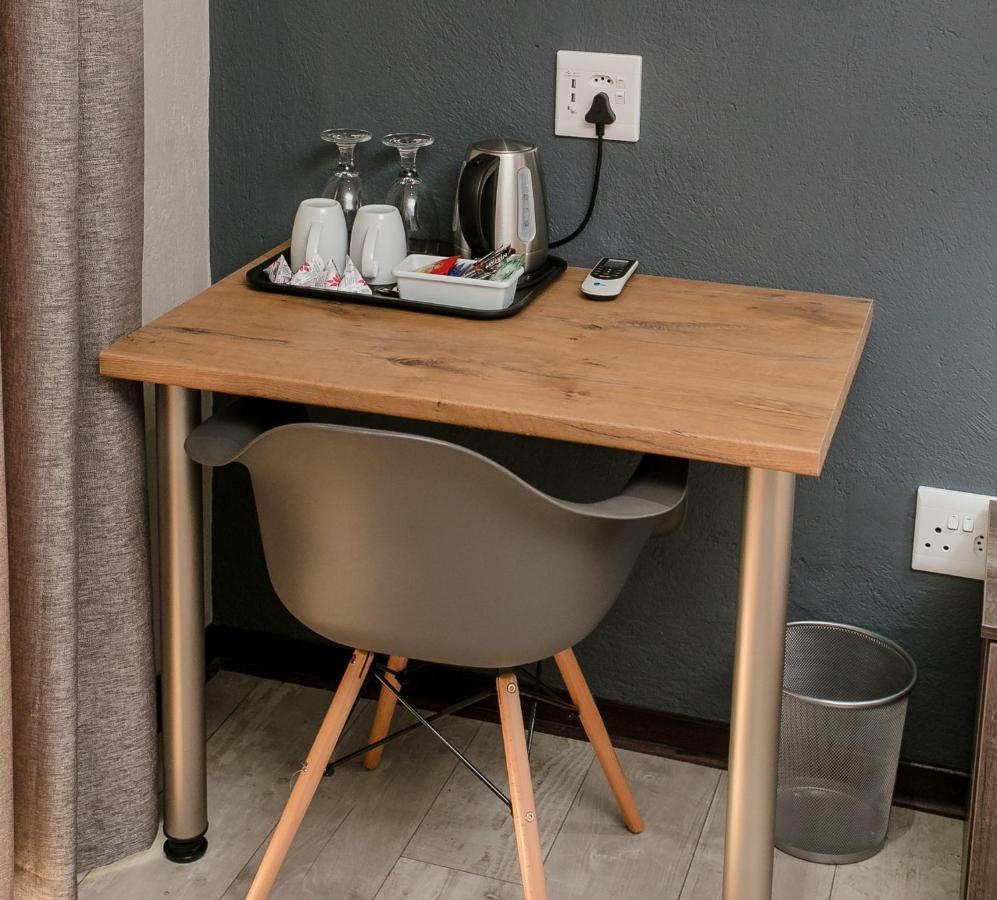 Vinique Guesthouse Mbombela Екстер'єр фото