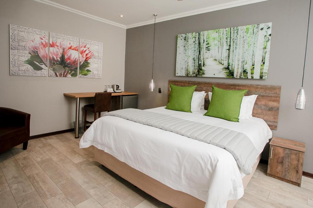 Vinique Guesthouse Mbombela Екстер'єр фото